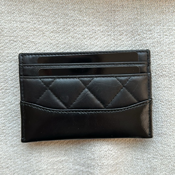CHANEL Gabrielle card holder black - Picture 2 of 10